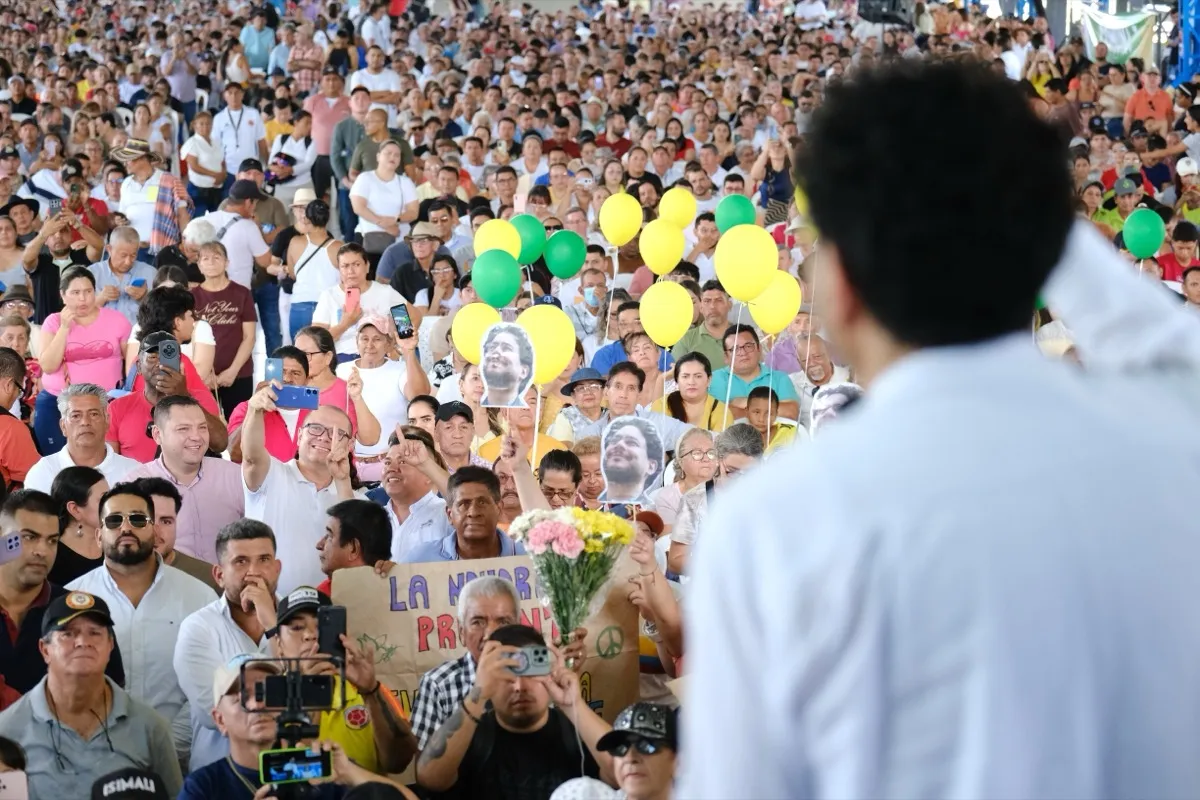 Iván Cepeda en encuentro en Villavicencio